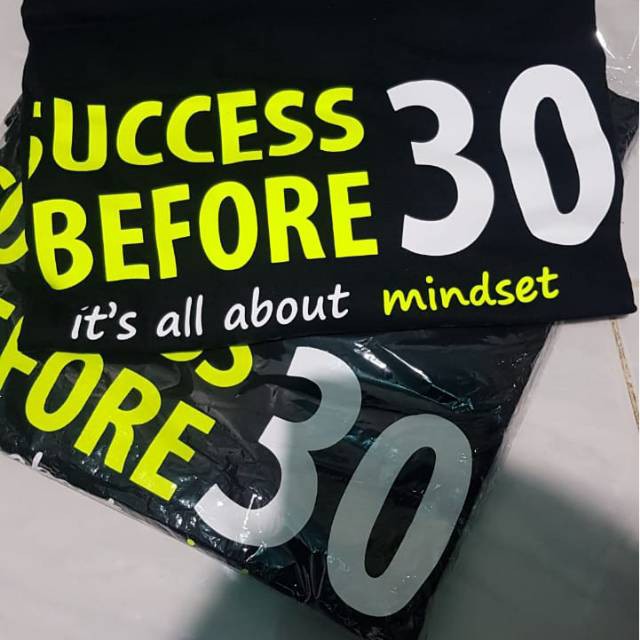 Book Buku Badai Pasti Berlalu Karya Chandra Putra Negara &amp; T-shirt Kaos Success Before 30 SB30