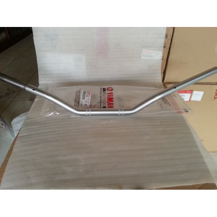 Stang Stir Byson Silver 45P-F6111-00 Original Yamaha