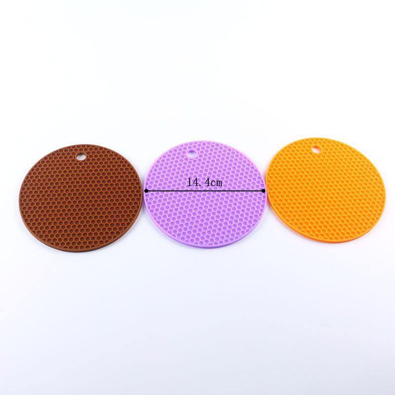 Medium thick 14cm round silicone pad / alas panci silicone tahan panas