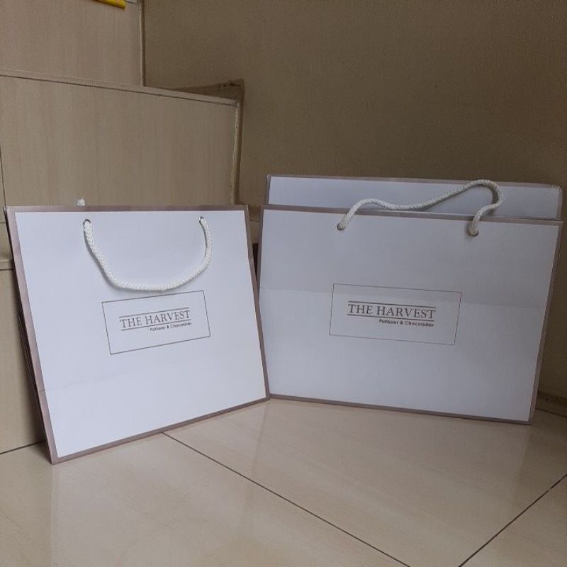 

Paper bag