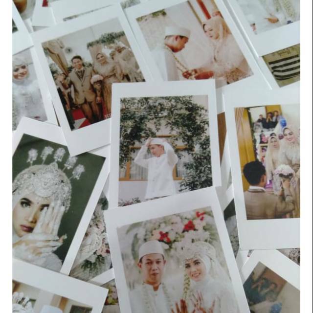 Polaroid (2R)