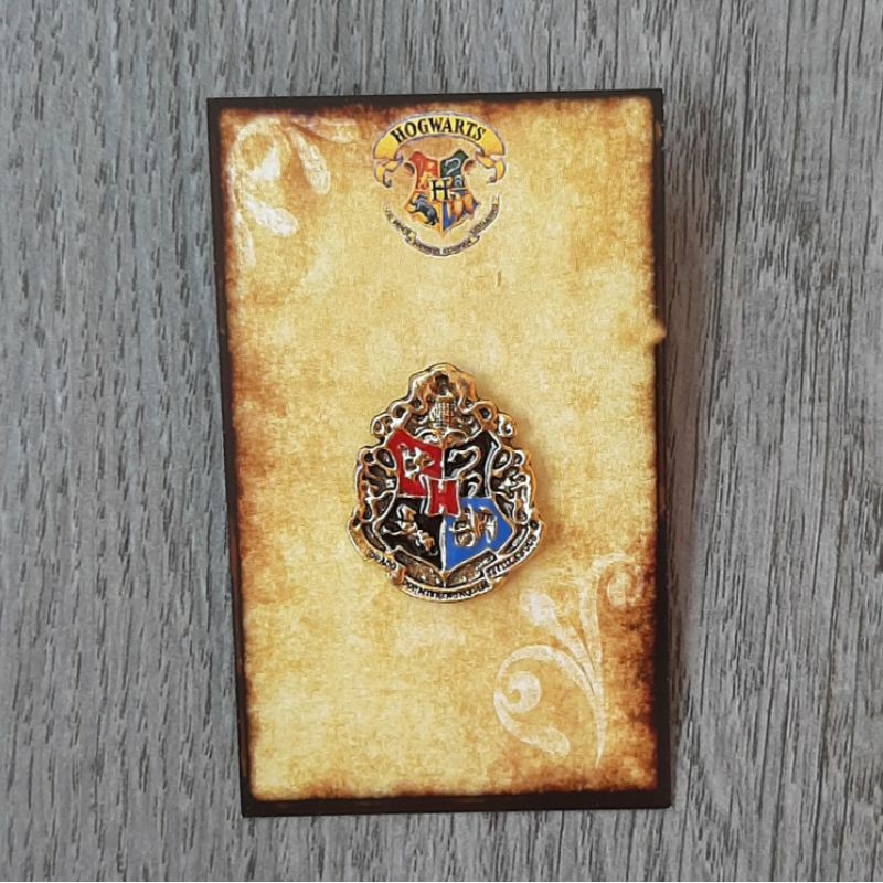 READY Pin Enamel Bros Tusuk Asrama Hogwarts