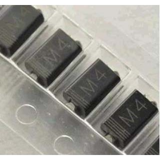 Dioda SMD 1N4004 (marking M4)