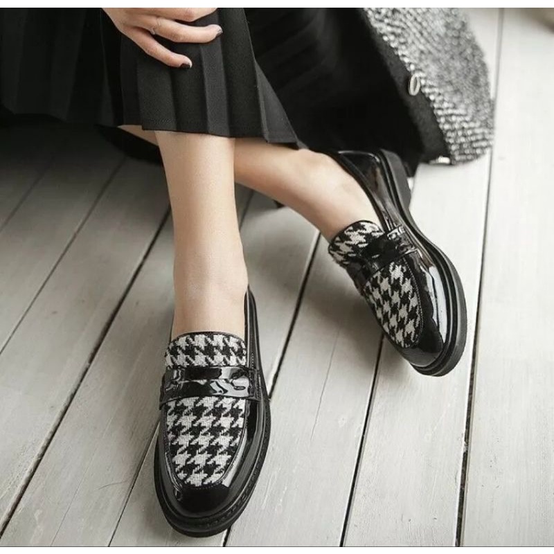 Sepatu Loafers Wanita Terbaru Docmart Import Premium 7763 Sepatu Sneakers Jeongyeon Slip On Mary Janes Viral Kekinian 1688 Bisa Cod