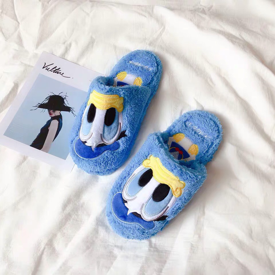 SANDAL BONEKA ALIEN LITTLE GREEN MAN DONALD DUCK STITCH POOH