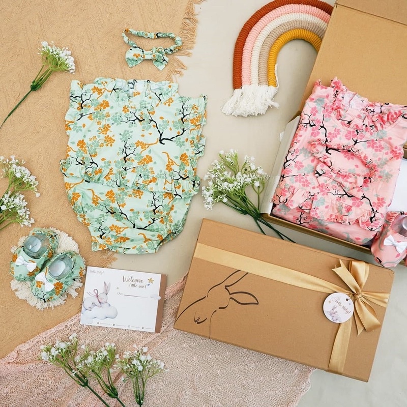 LIO040 Girls Baby Hampers 0-12 months/ Hampers bayi newborn/ Kado bayi/ baby girl gift set