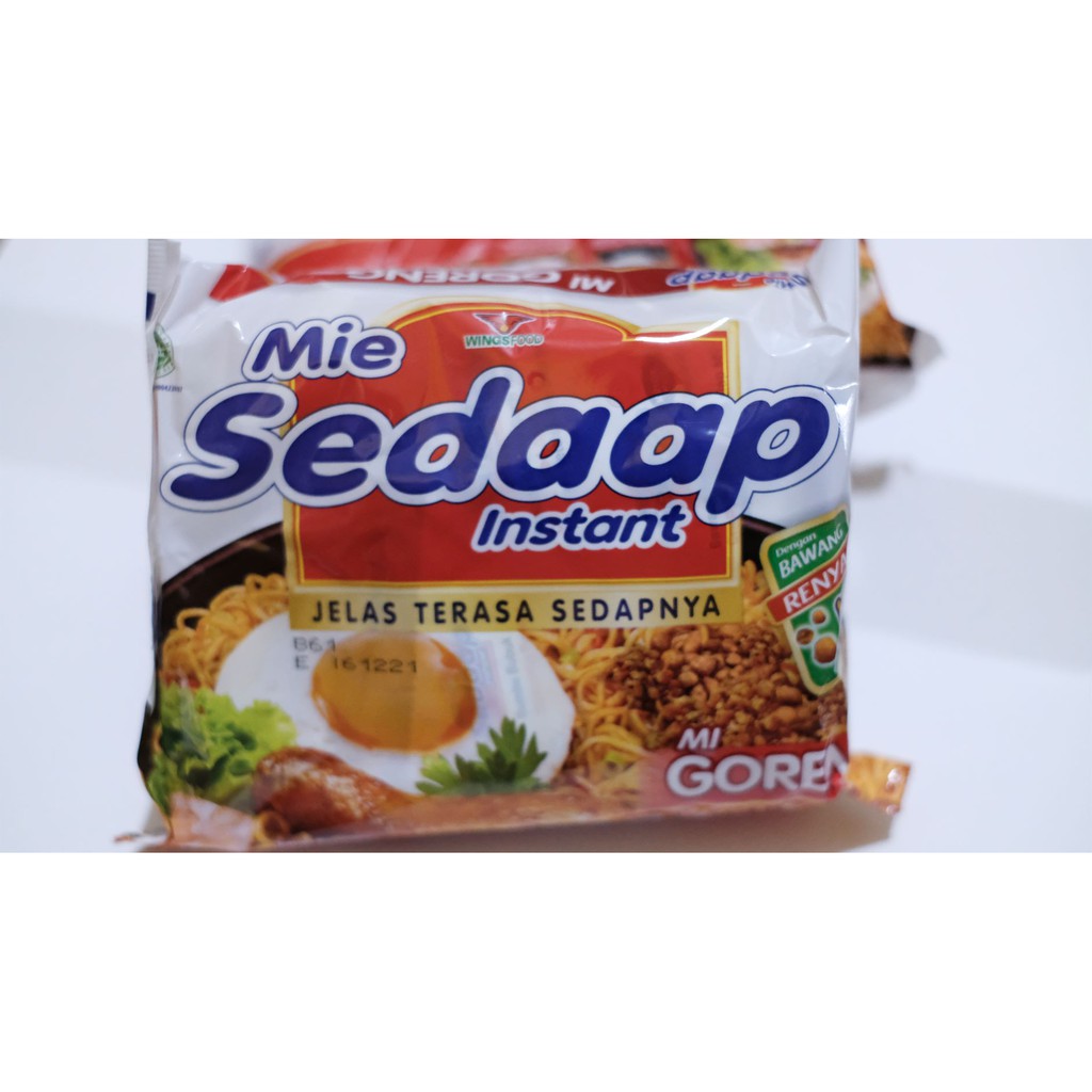 

SEDAAP Mie Sedap Goreng instan