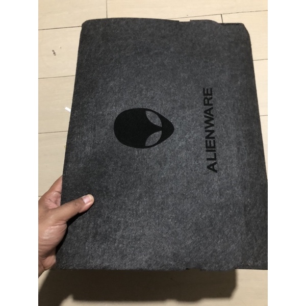 Sleeve Case Alienware 17” + Pouch