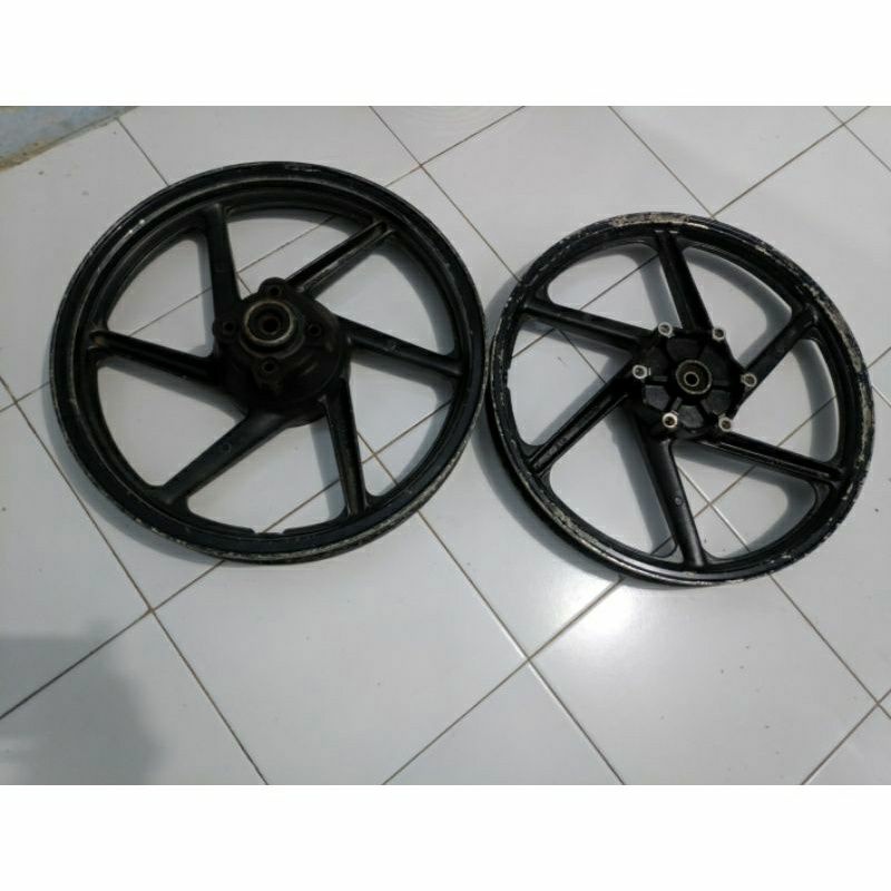 velg CW megapro primus original