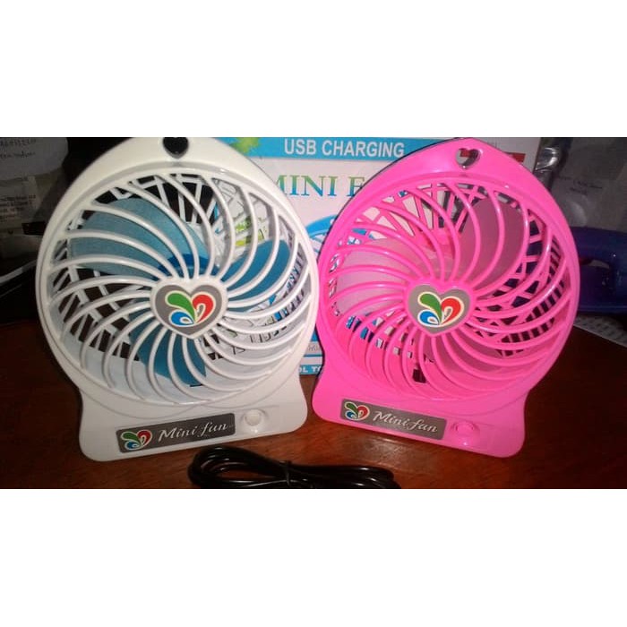 Fan Usb Mini Fan Kipas Angin Plastik Portable 4” Populer