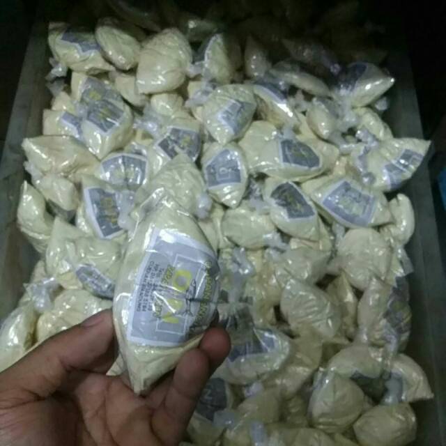 Umpan pancing ikan mas DN