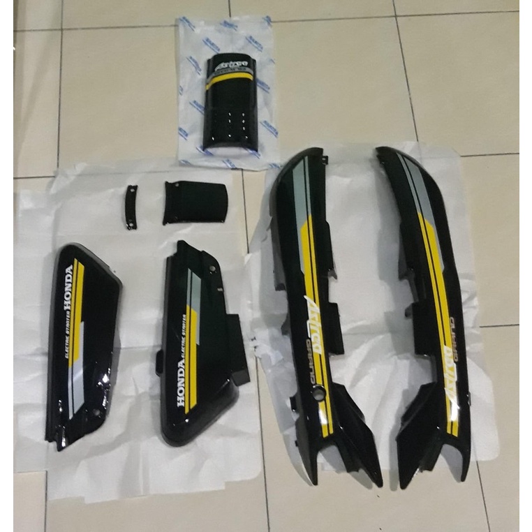 Cover Body honda Astrea Grand Bodi Grand Body honda grand sabit / Body Legenda