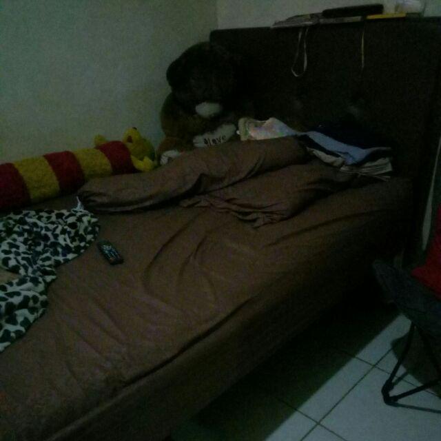 Sprei Vallery Quincy Single Ukuran 120x200 Polos Halus Adem Murah Grosir