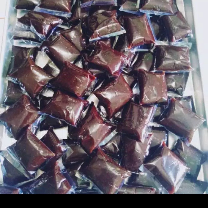 

KETAN-BERAS- DODOL KETAN BETAWI ASLI(RASA KETAN ITEM)BERAT 500 GR ISI 12 PCS -BERAS-KETAN.