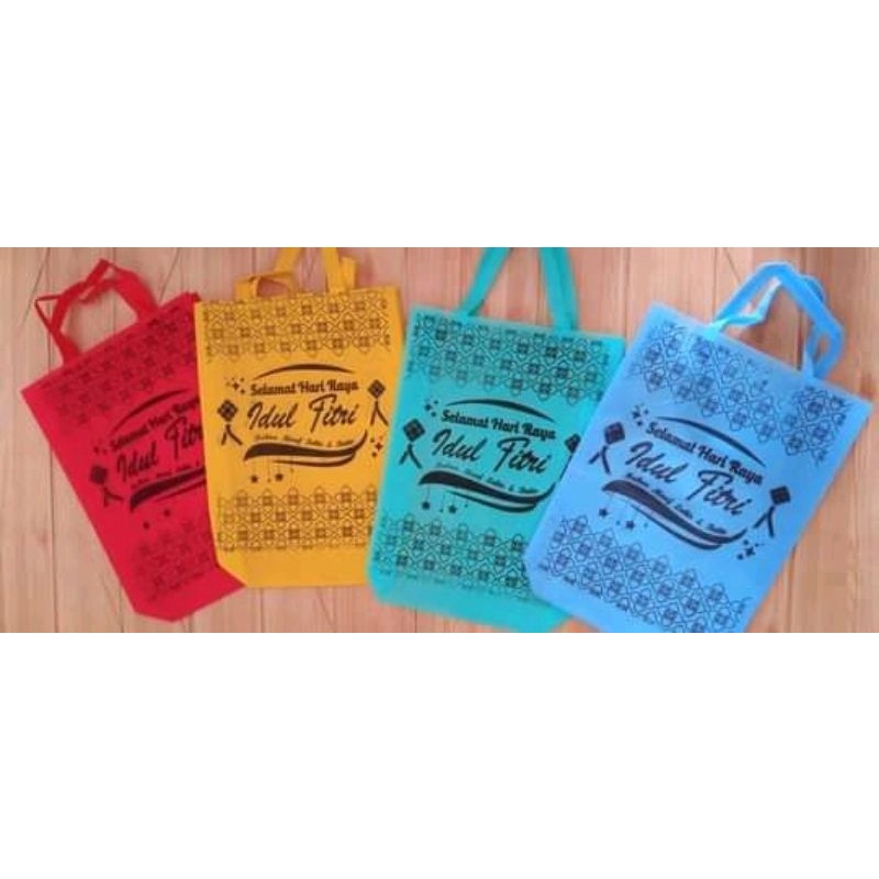 

Tas parcel lebaran