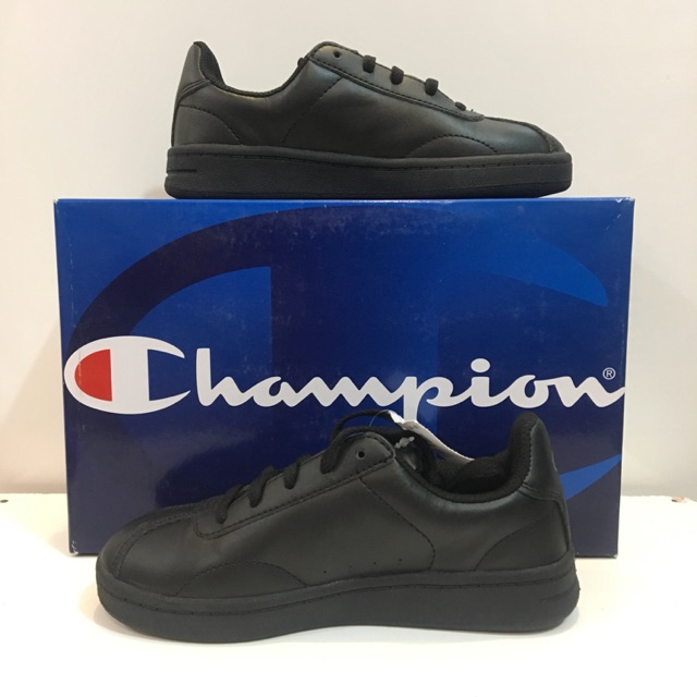 Sepatu anak champion