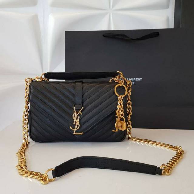 Сумка ив сен лоран 2022. Ysl оригинал. Ysl оригинал. Ysl оригинал. Клатч ив сен лоран.