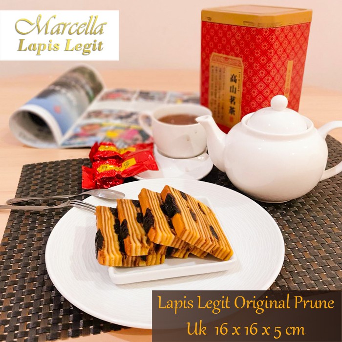 

Kue Lapis Marcella Lapis Legit Original Prune Size 18x18x5cm