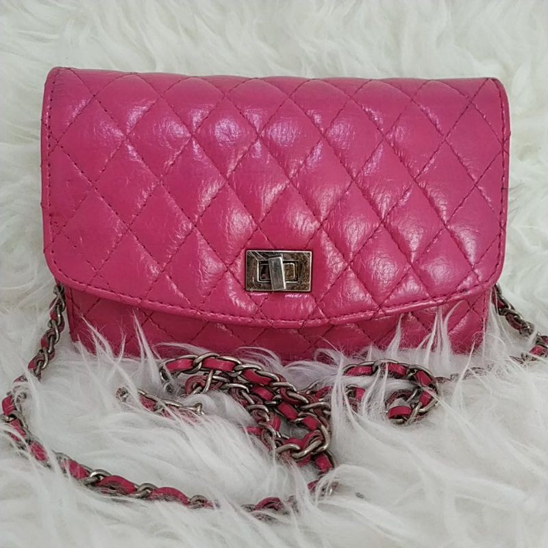 Preloved Sling Bag Where Ever You Go