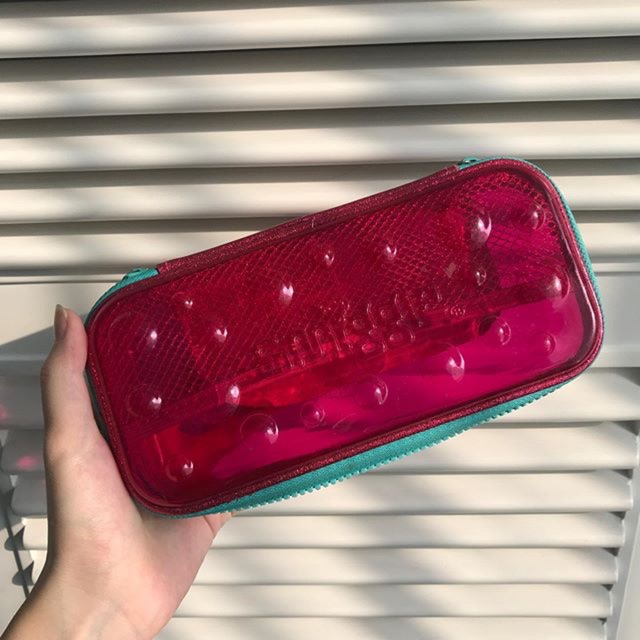 

Smiggle Bubble Pencil Case Hardtop