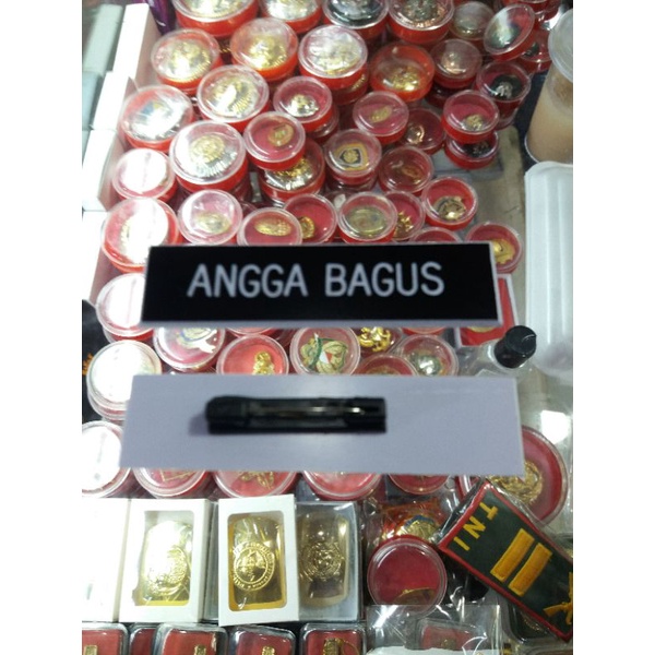 

PAPAN NAMA | NAME TAG | NAMA DADA Acrilik Peniti