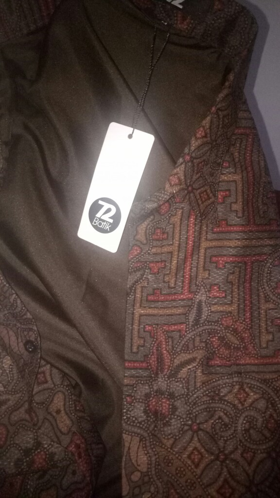 Kemeja Batik Dobby Pria Lengan Panjang Slimfit Slim Fit Premium Warna Coklat Tua Merah 724340 Cap 72