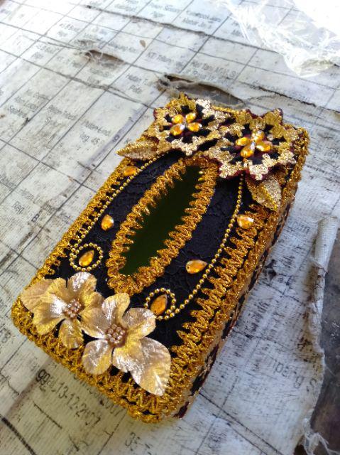 Kotak Tisu Tapis