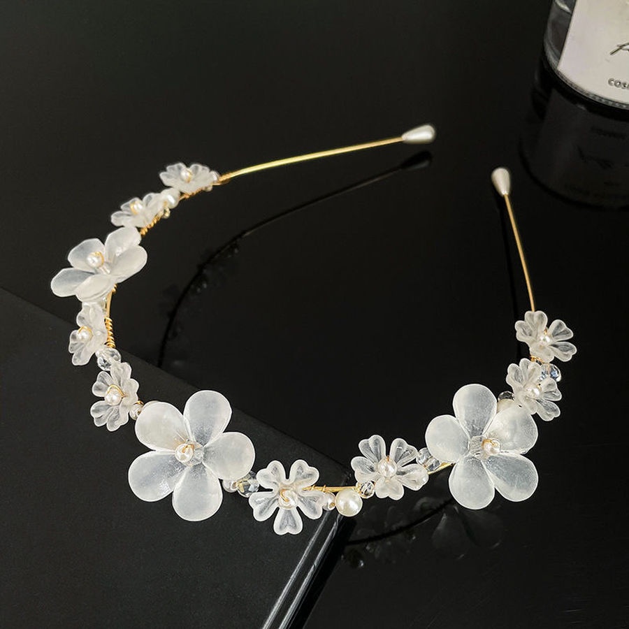 Headband Bentuk Bunga Aksen Kristal Dan Mutiara Bahan Alloy Gaya Korea Untuk Wanita