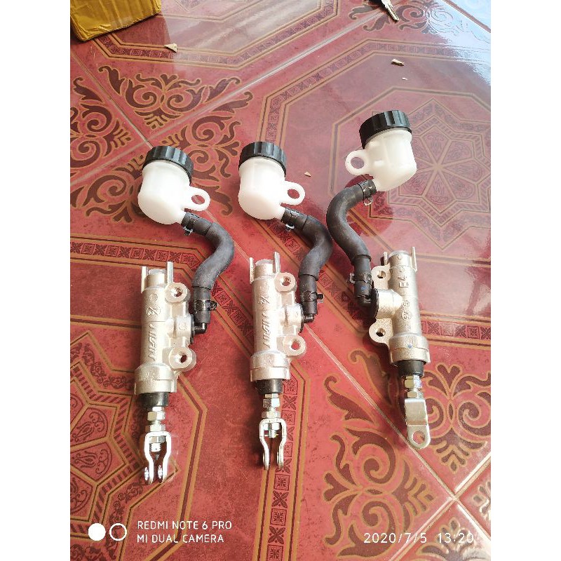 master rem belakang r25 mt25 lama old