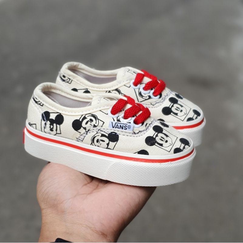 SEPATU ANAK VNS DISNEY MICKY MOUSE TALI HITAM MERAH