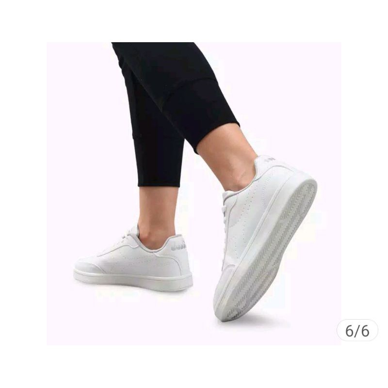 Diadora GIVANO Women's Sneakers Shoes - WHITE