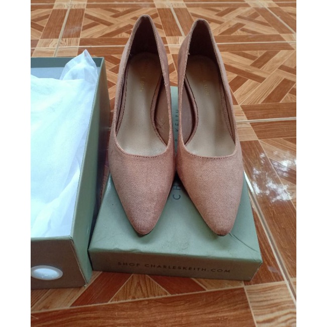 Sepatu Charles and Keith Preloved sepatu Charles and Keith Preloved sepatu wanita preloved sandal pr