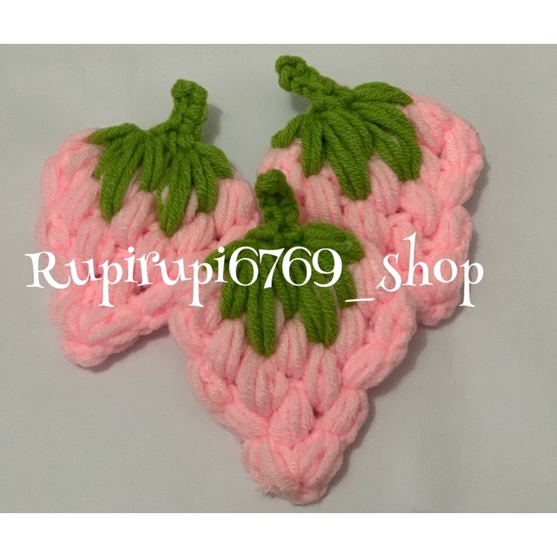 Strawberry rajut 6cm dan 9cm