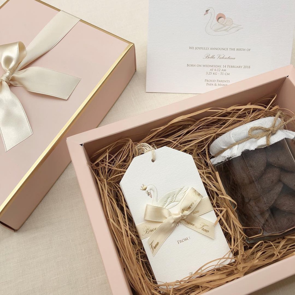 

Brown Tree Plain Fine Box / Soft Box / Gift Box / Box Polos/ Blush Pink