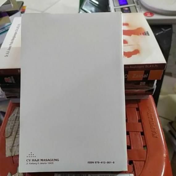 

[Q03QQ)⭐ Buku pengantar dan asas asas hukum adat @..
