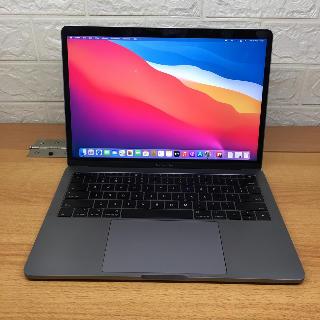 MacBook Pro 2017 13 Inch Mati Minusan Cocok Buat Bahan Kanibalan