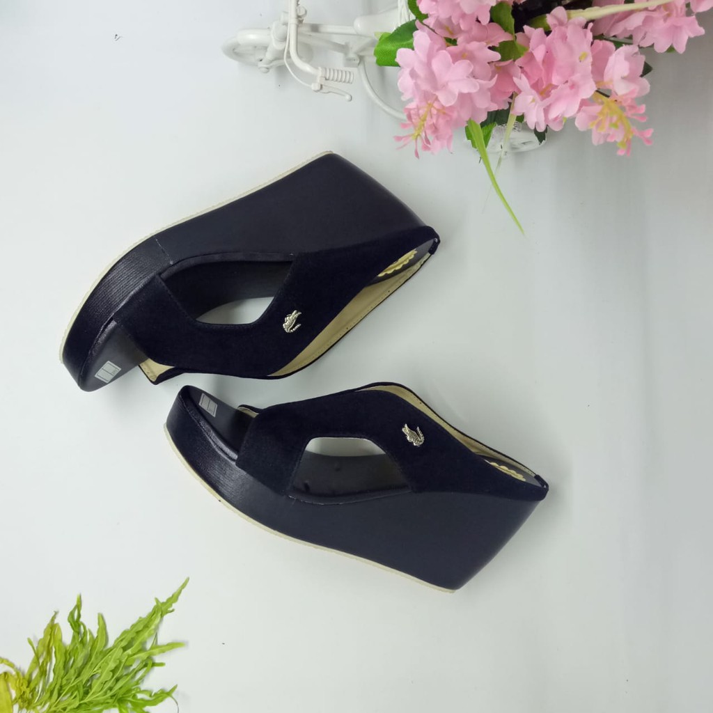 Cafana Sandal Wedges Wanita SDW240 Wedges