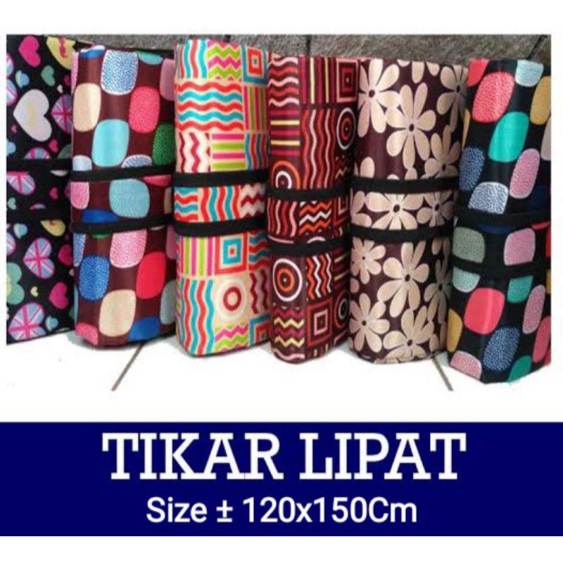 Tikar Lipat Piknik Anti Air / Tikar Piknik Microsatin / Tikar Lipat / Tikar Travelling