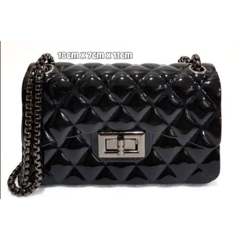 tas selempang hitam bekas