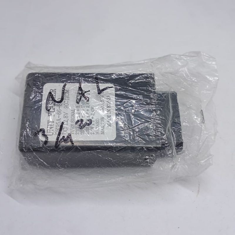 Flasher lampu sein Kia Carnival