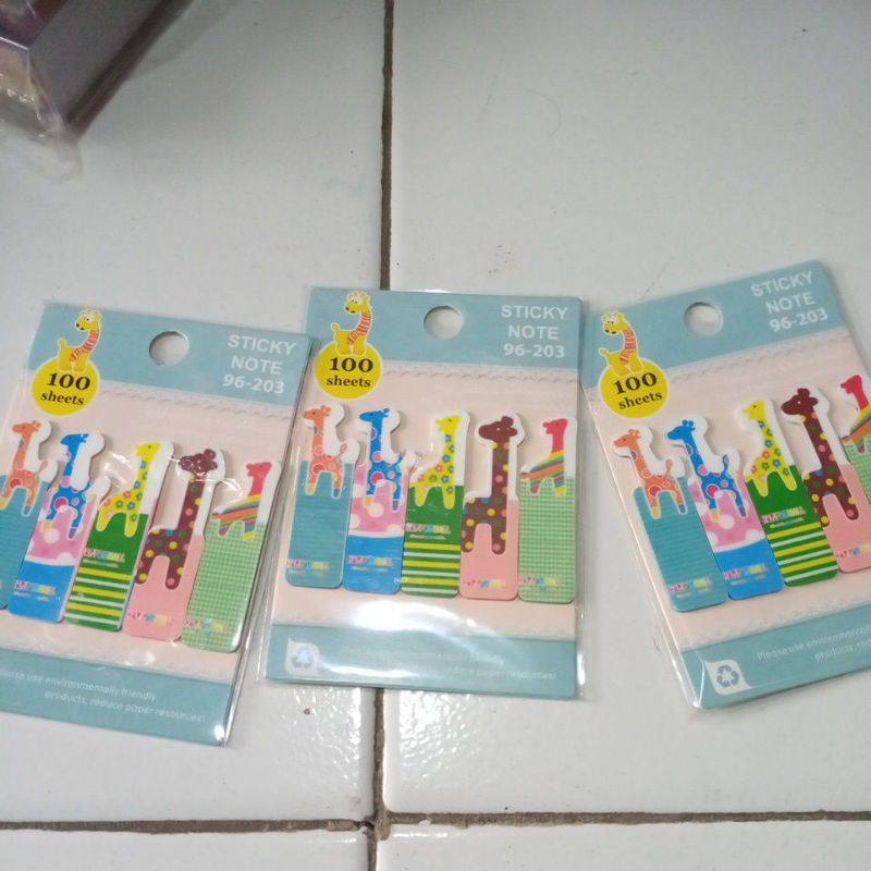 

sticky note pembatas buku
