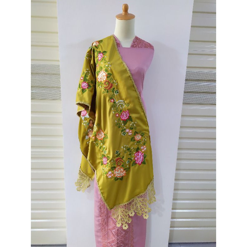 Salendang koto gadang bahan cavali /selendang koto gadang-Kuning
