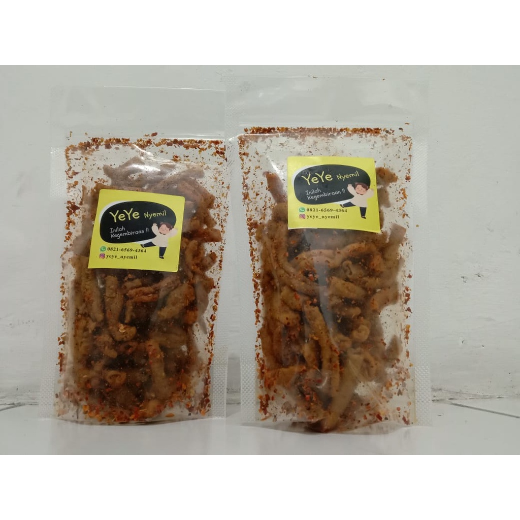 

Usus Crispy Rasa Pedas Daun Jeruk Level 1-3 ala YeYe Nyemil B0mBeR Series