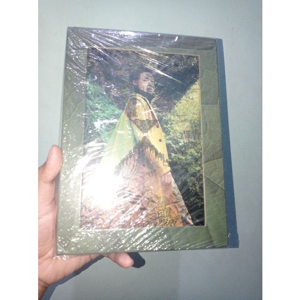 Album Lay namanana (booked)