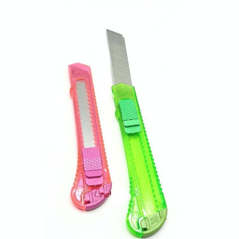 Cutter Besar Pisau Bening Big Knife Plastik Kuat Murah Tajam Sharp Strong Durable High Quality HQ