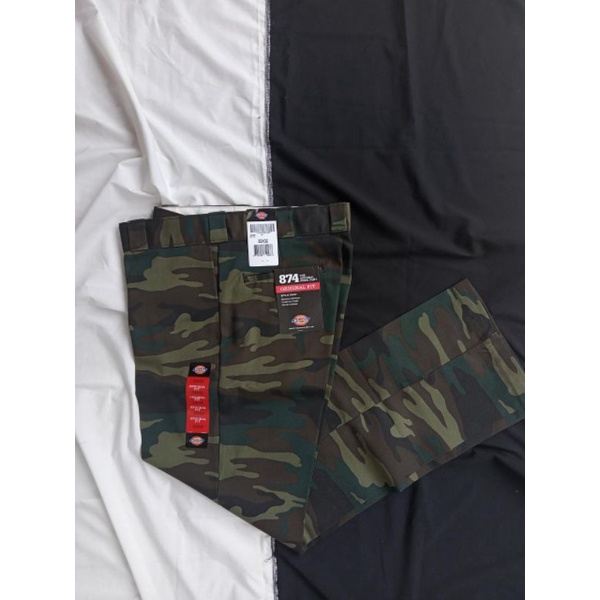 Dickies 874 Original Fit Hunter Green Camo