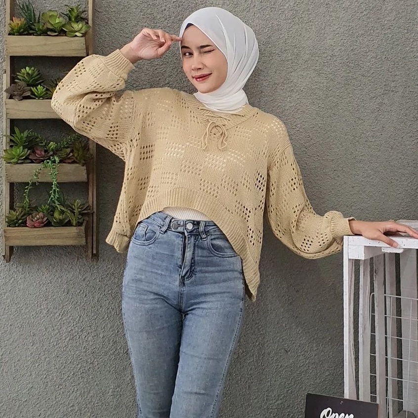 Shiello Moon Cradigan Rajut Outwear Wanita Model Jaring Tali Depan