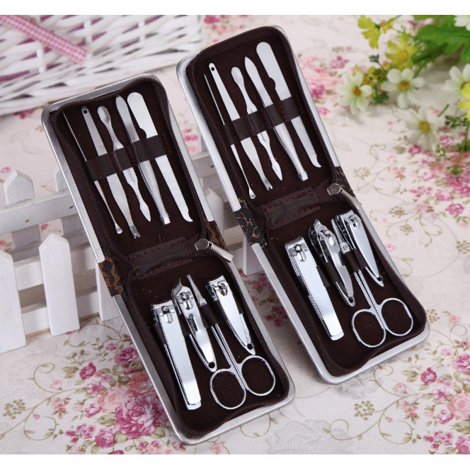 Manicure Pedicure Set 9 in 1 / Meni Pedi Set Kit Tools / Mani Pedi Tool Kit / Alat Perawatan Kuku