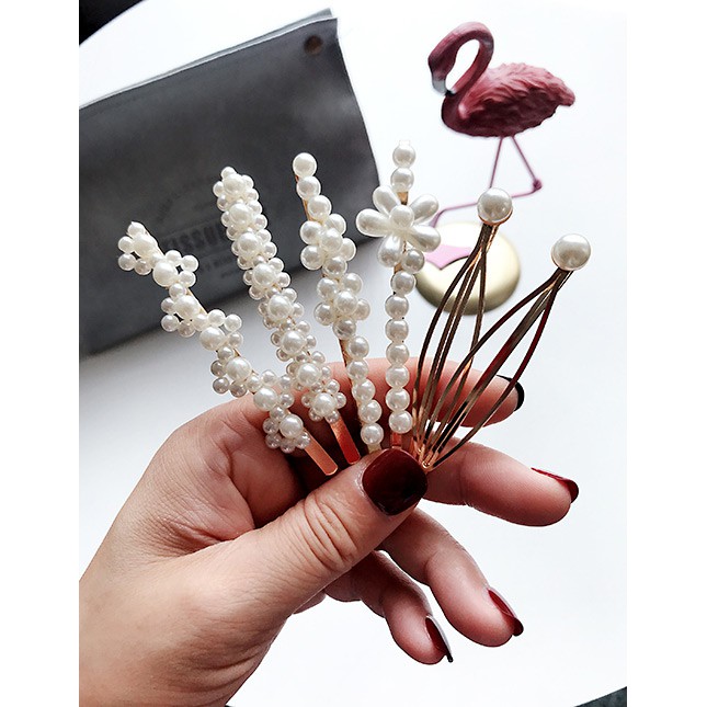 LRC Jepit Rambut Fashion White Alloy Pearl Hair Clip Six-piece F50050