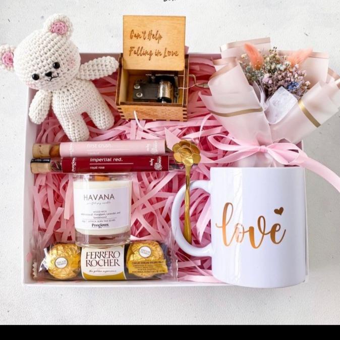 

HAMPERS VALENTINE / KADO VALENTINE BUAT PASANGAN KITA, PACAR WANITA DG654EAFVD